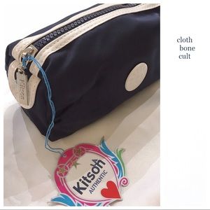 ✨NWT✨ KITSON Los Angeles Zipper MAKE-UP BAG (navy)